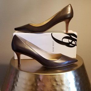 New! Classy Nine West Andriana Pumps/Heels Size 11